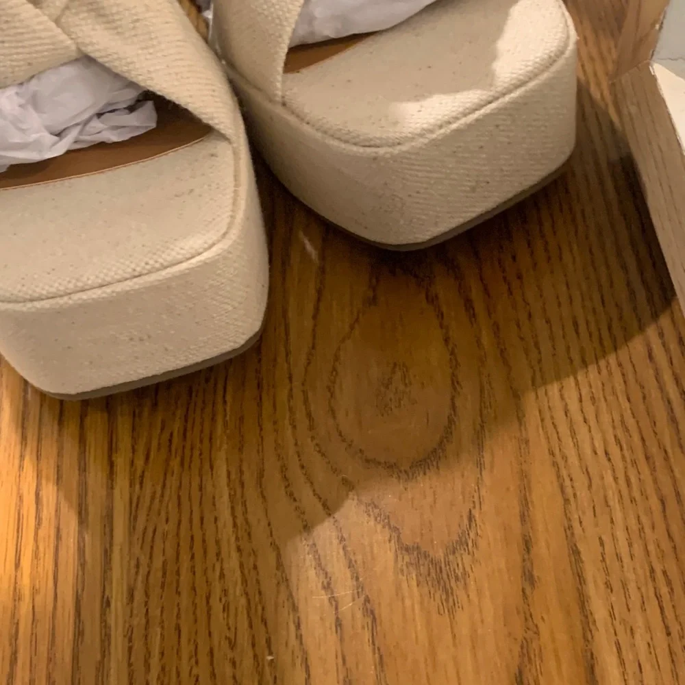 a.n.a Holland Natural Platform Sandals